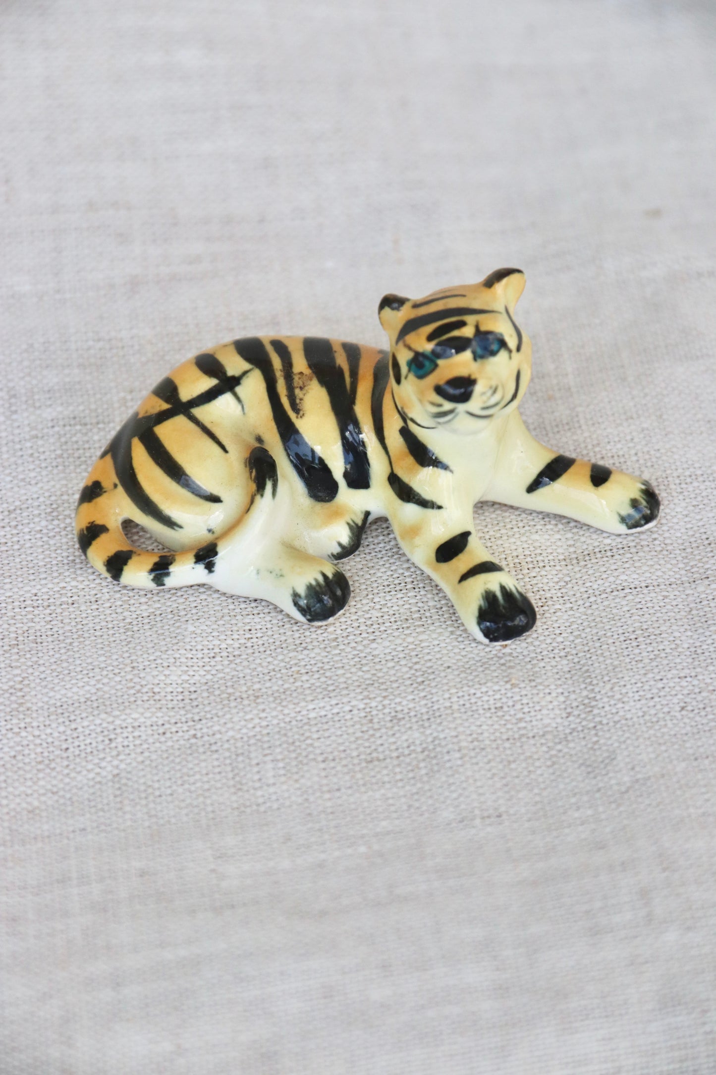 Set of 2 Ceramic Tigers