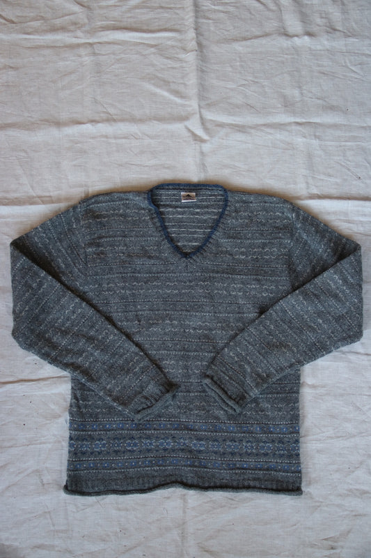 Vintage Columbia Grey V Neck Sweater