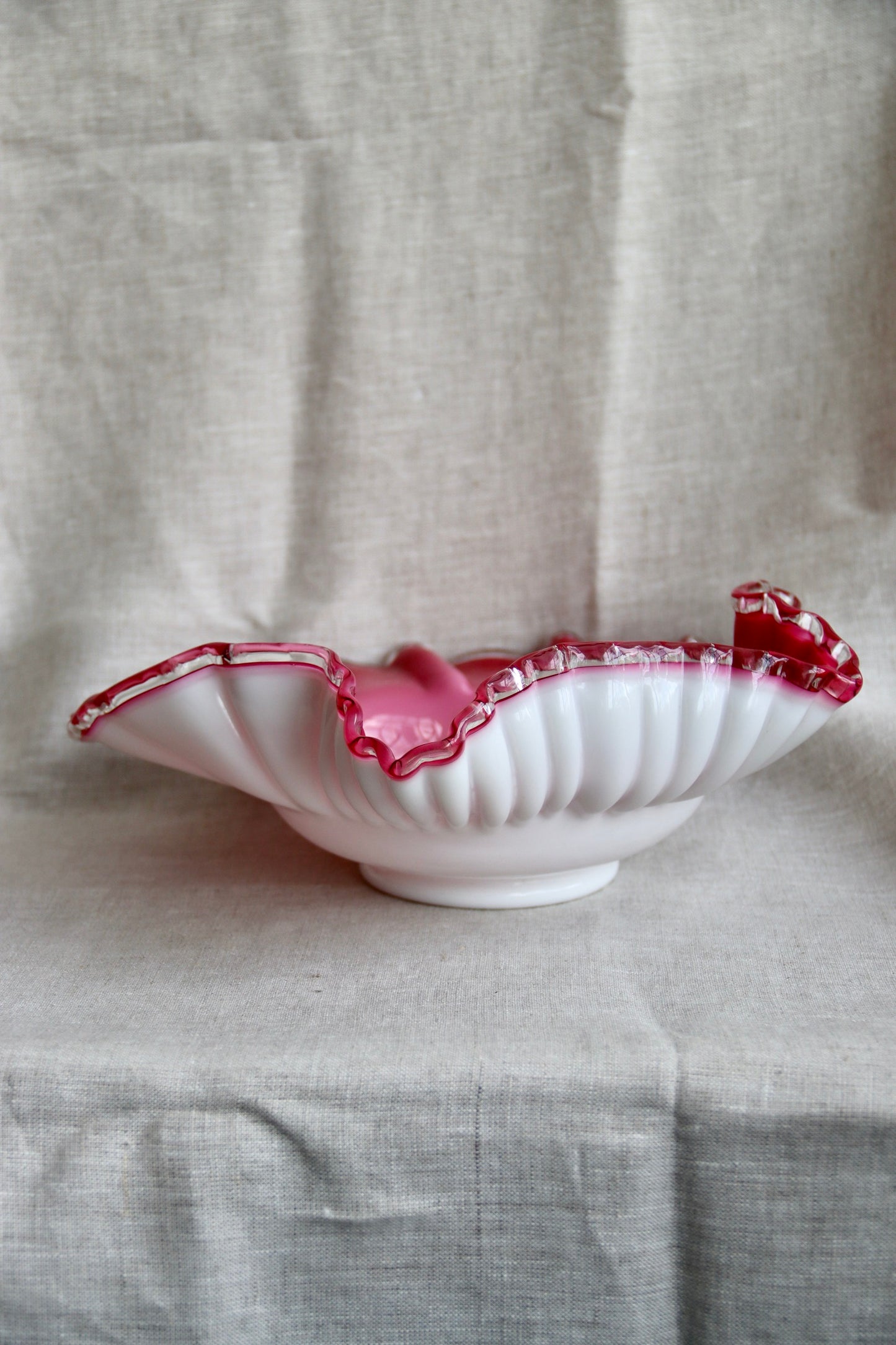 Fenton "Peach Crest" Pink Shell Shaped Glass Dish