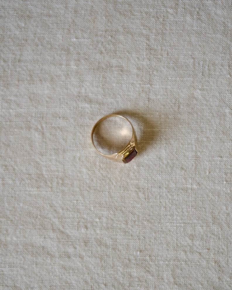 Vintage 10K Ruby Ring