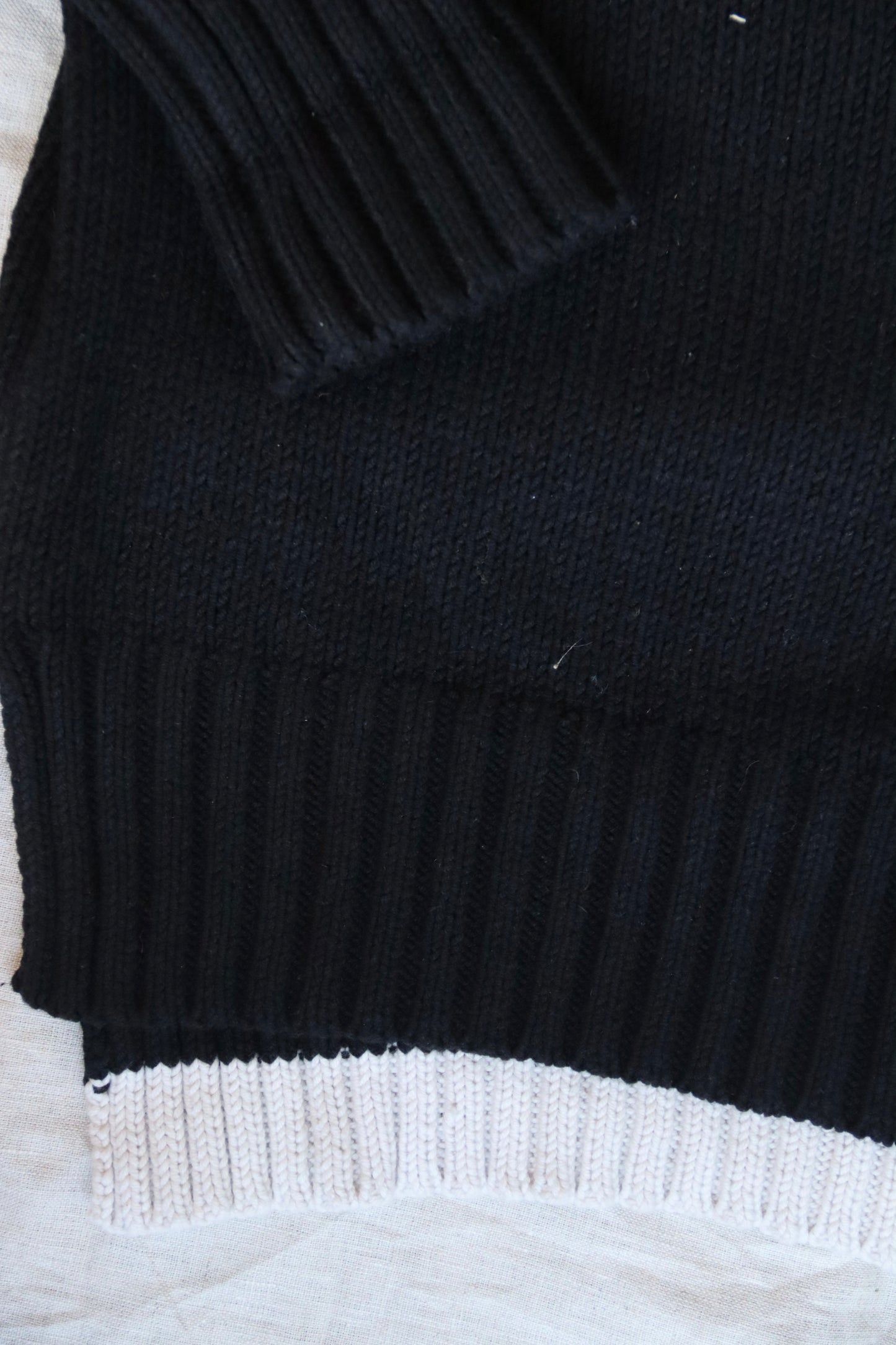 360 Sweater Black and White Cotton Sweater