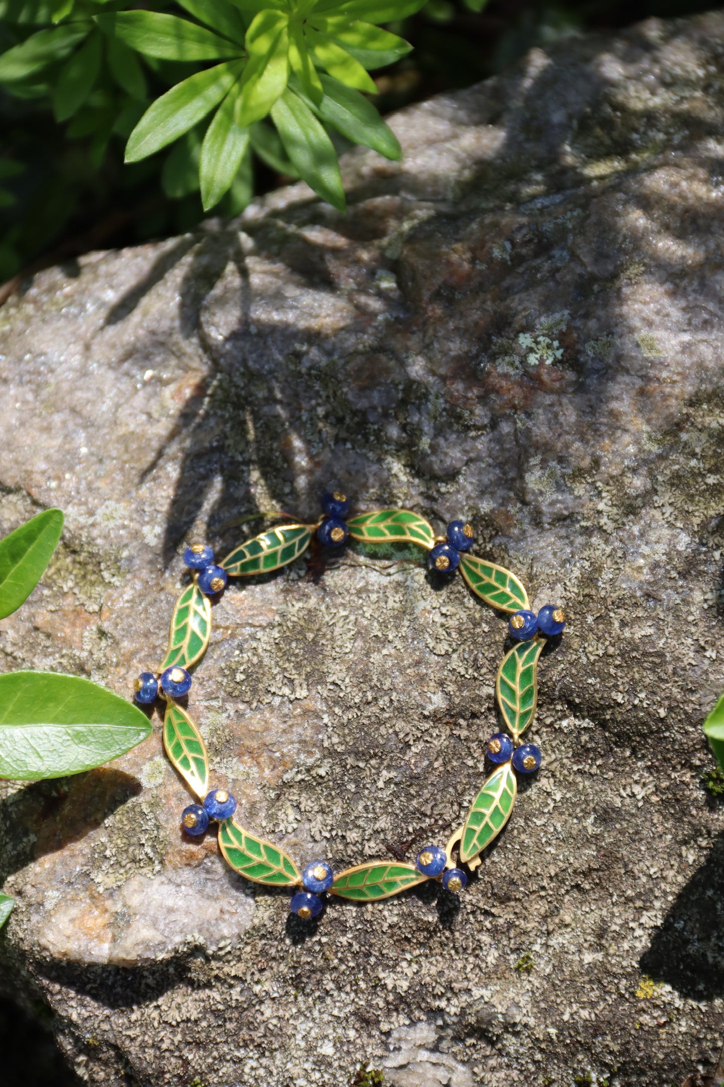 T.W. McClelland Sapphire Blueberry Bracelet - 18K Gold