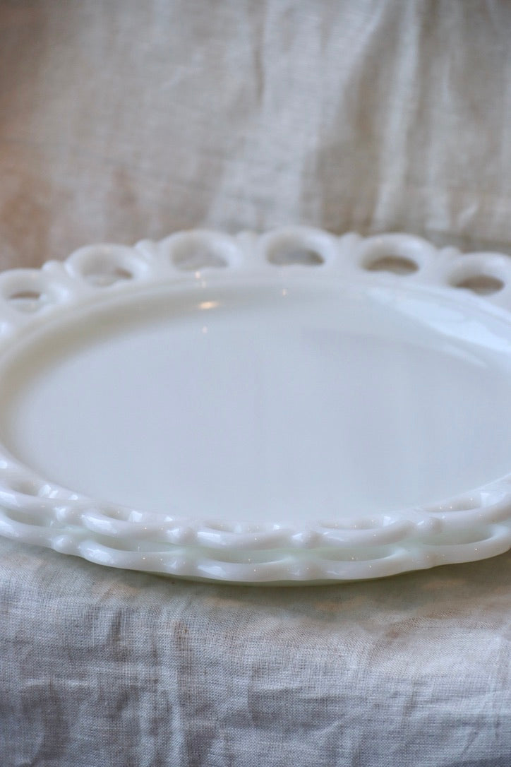Set of 2 Vintage Anchor Hocking Glass Platters