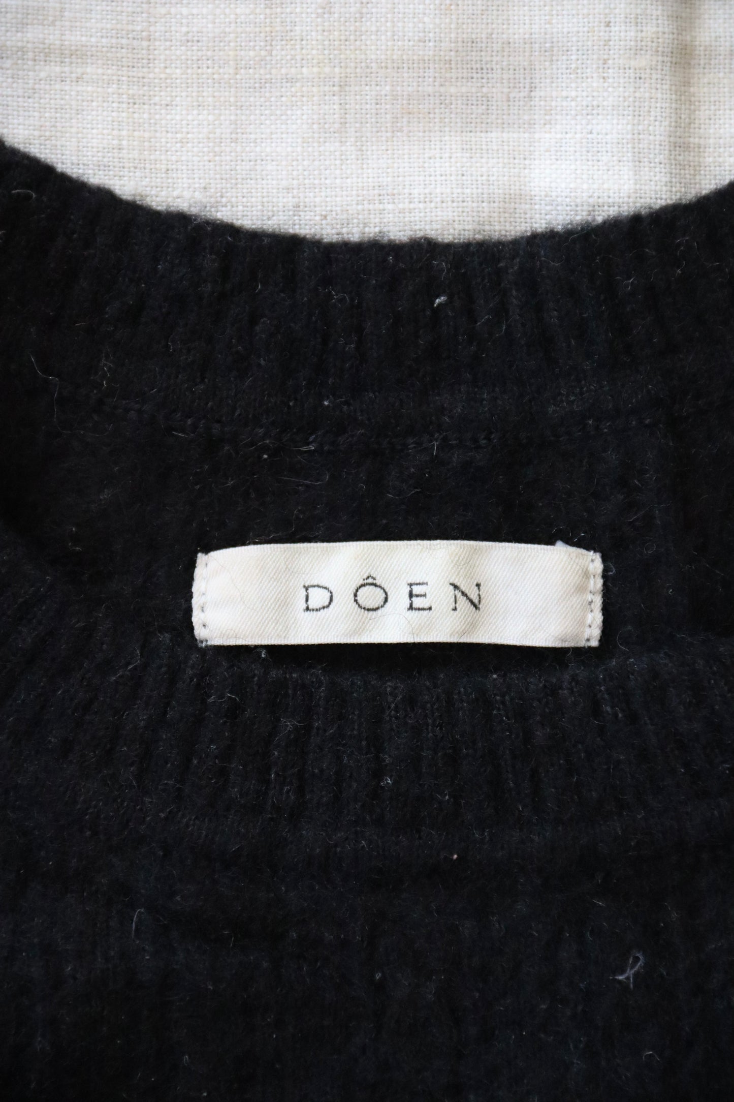 Doen Black Ruffled Sweater
