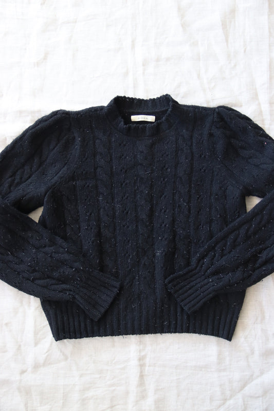 Doen Black Sweater