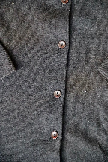 Des Loux Black Sweater
