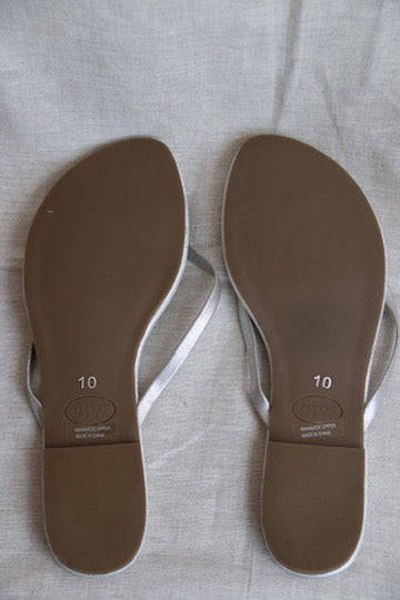 Calypso St. Barth Silver Leather Penny Flip Flops - 10