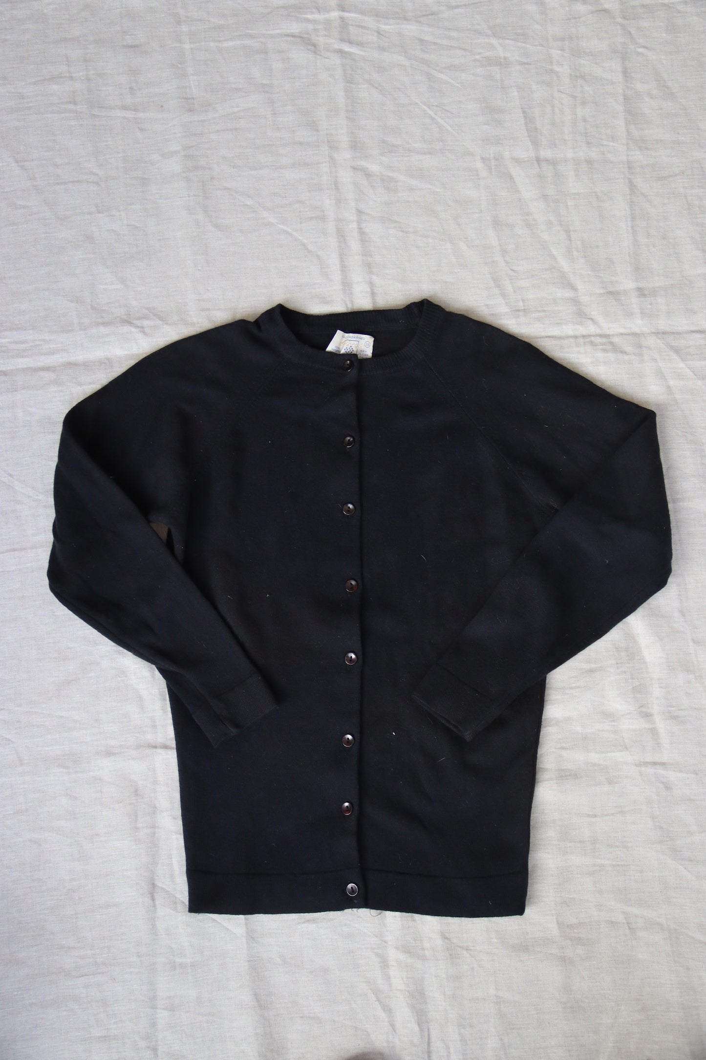 Des Loux Black Sweater