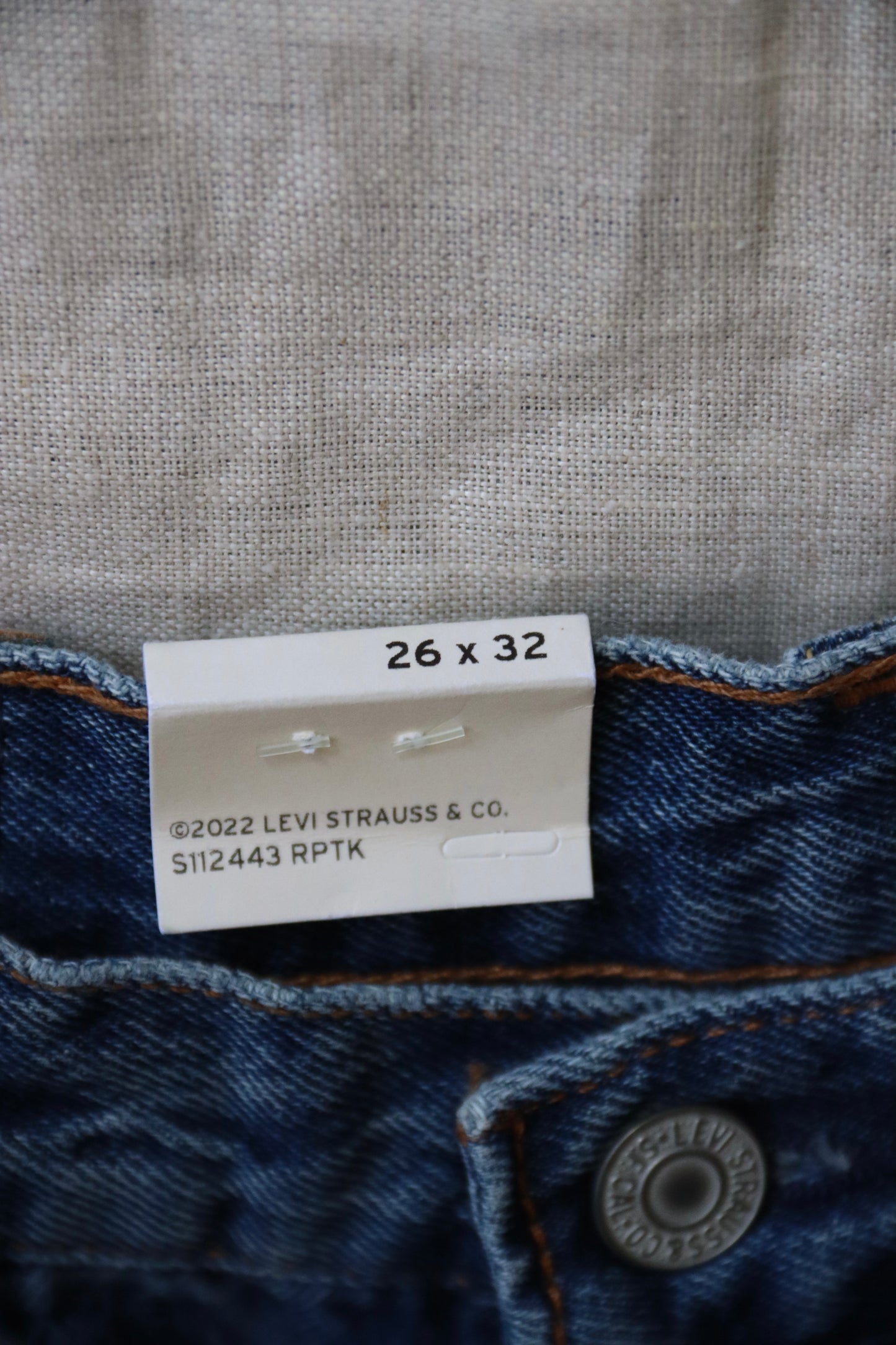 Levis Brand New Jeans - 26 x 32