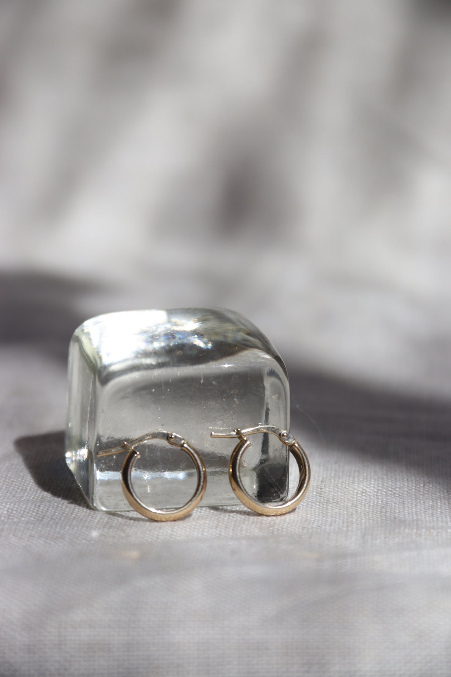 14K Gold Huggie Hoop Earrings