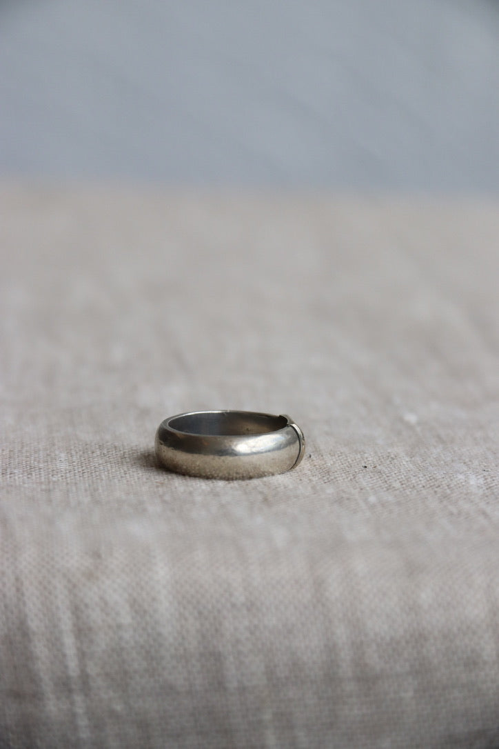 Sterling Silver Ring with 18k Details
