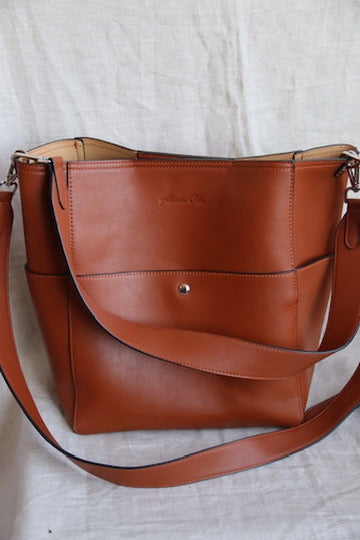 Ruoxin Choo Brown Bag with Pouch