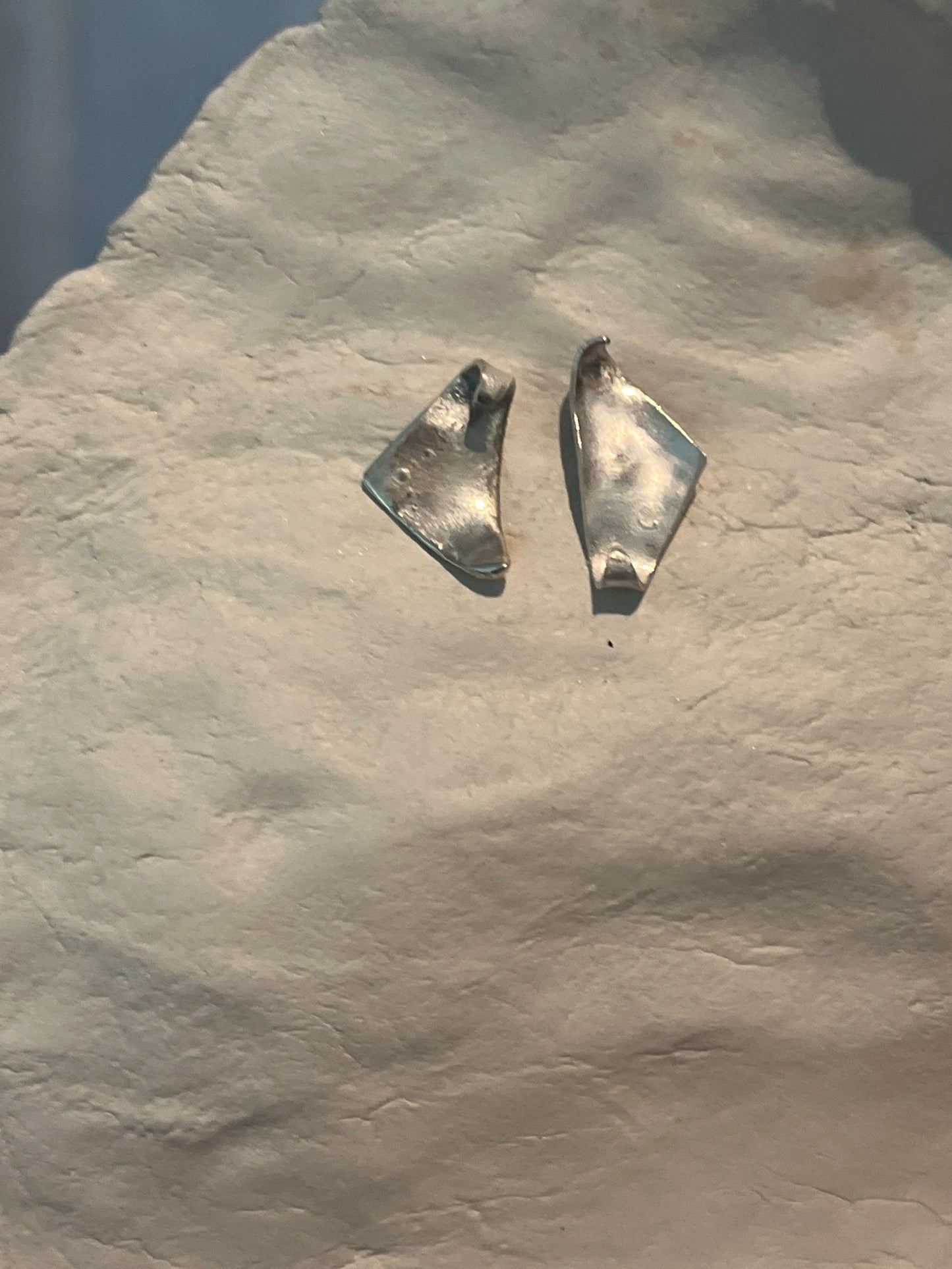 Baer Triangle Studs