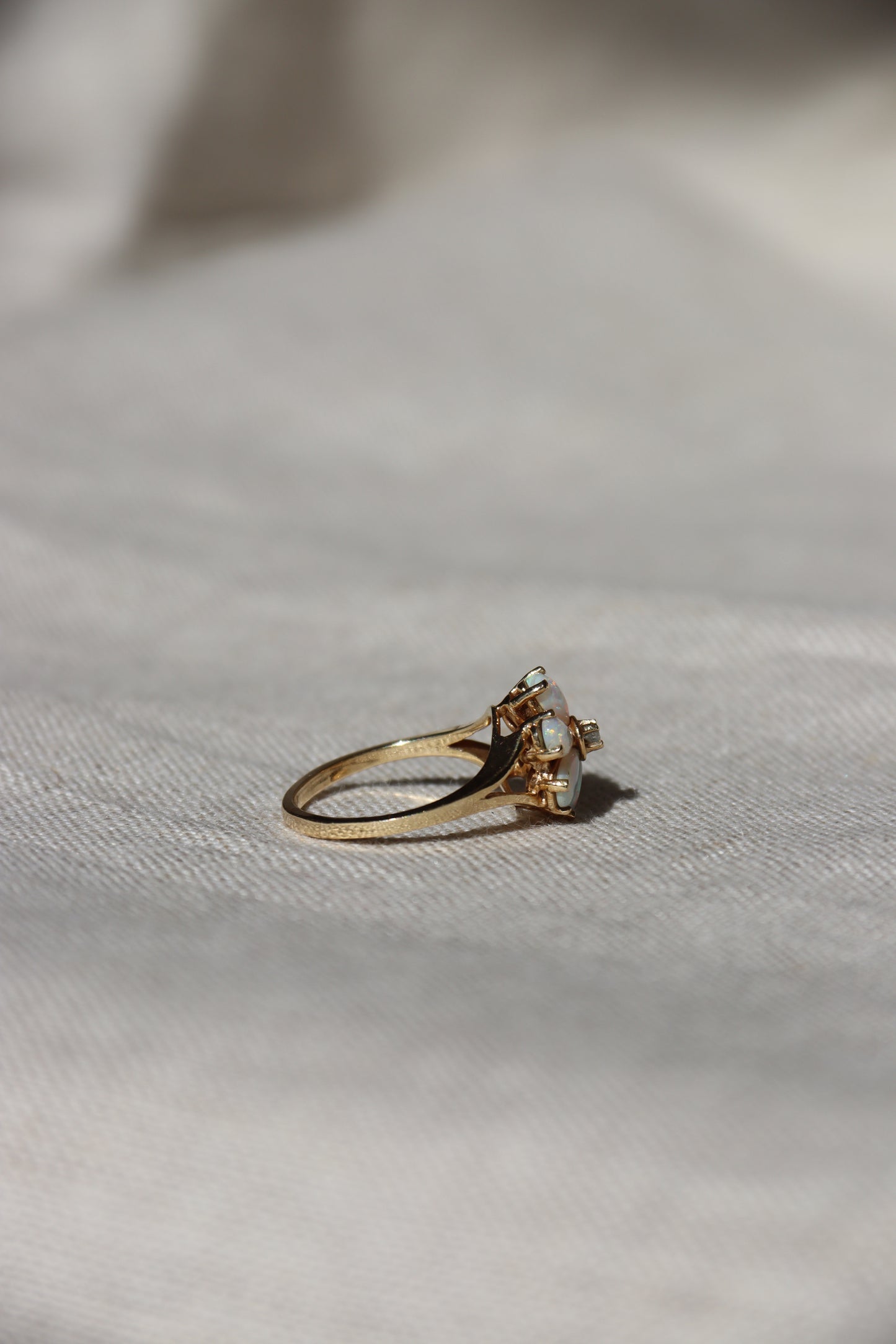 10K Yellow Gold Opal and Diamond Flower Ring