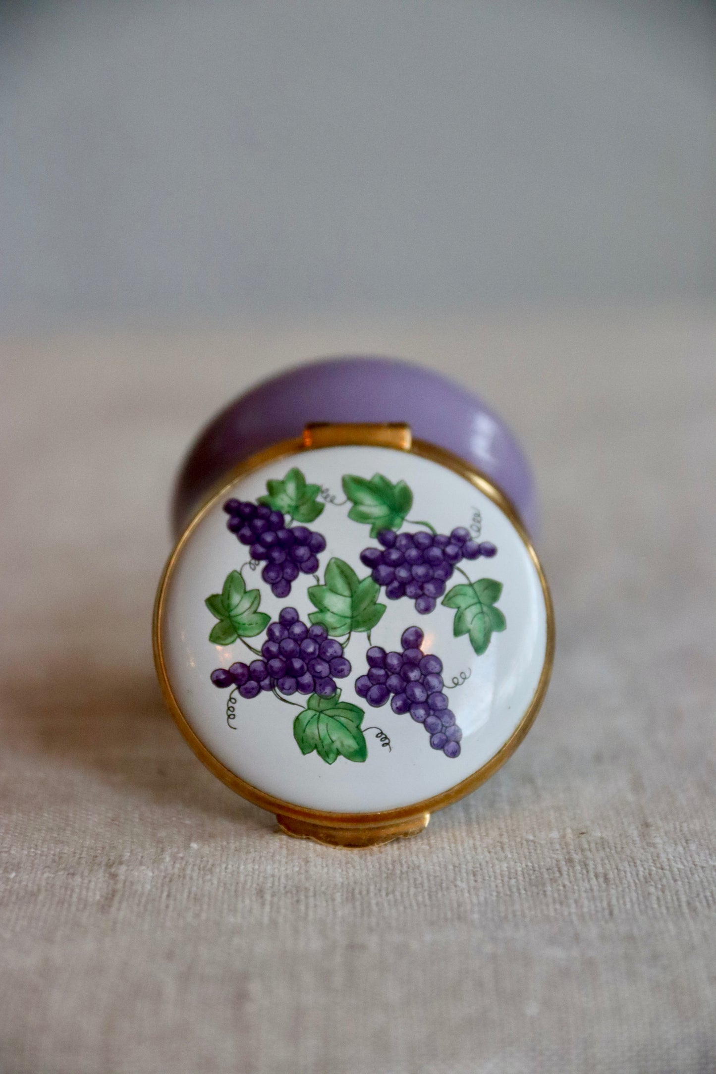 Crummles Williamsburg Grape Enamel Box