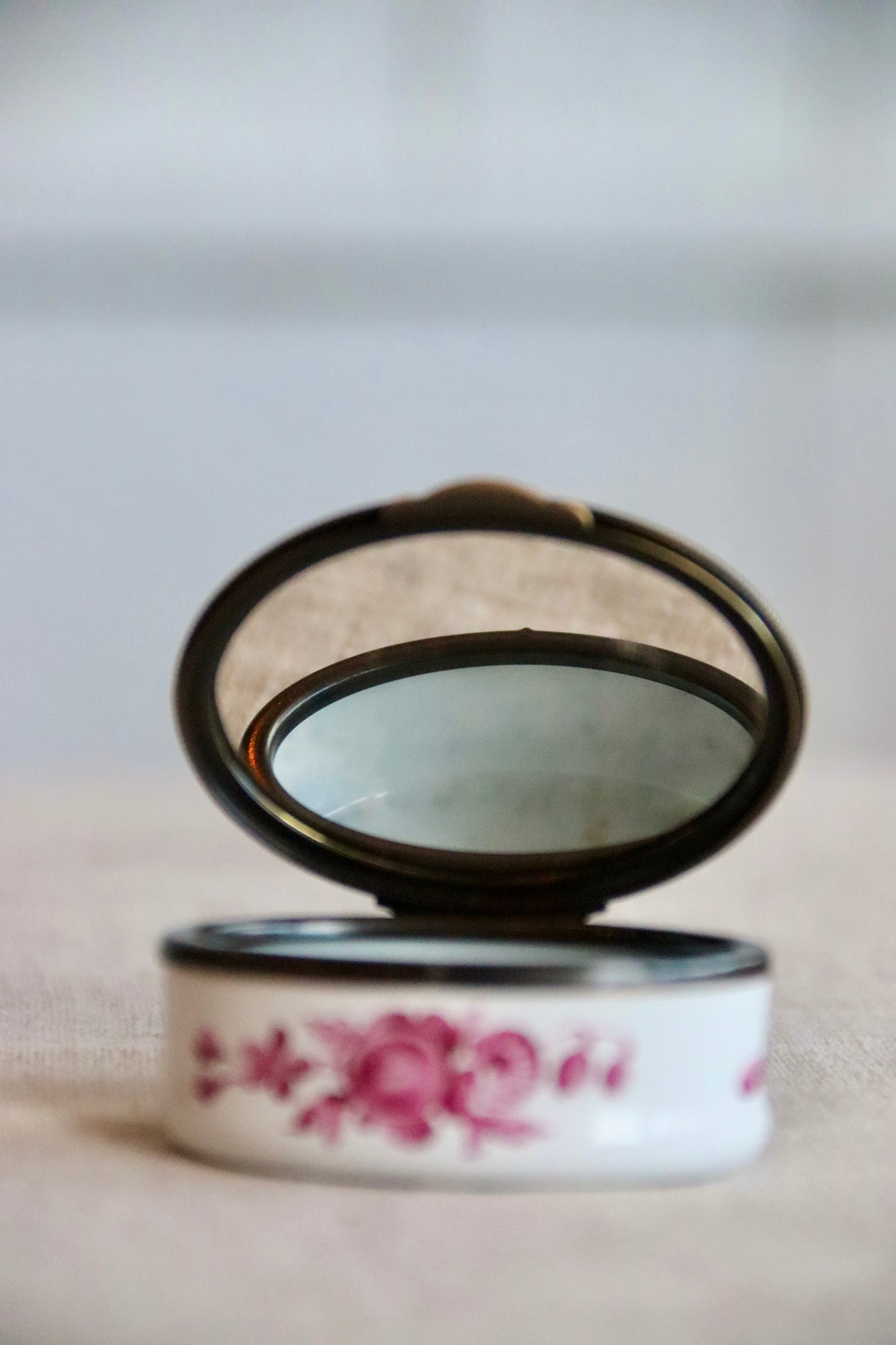 Staffordshire Enamels Enamel Box with Mirror