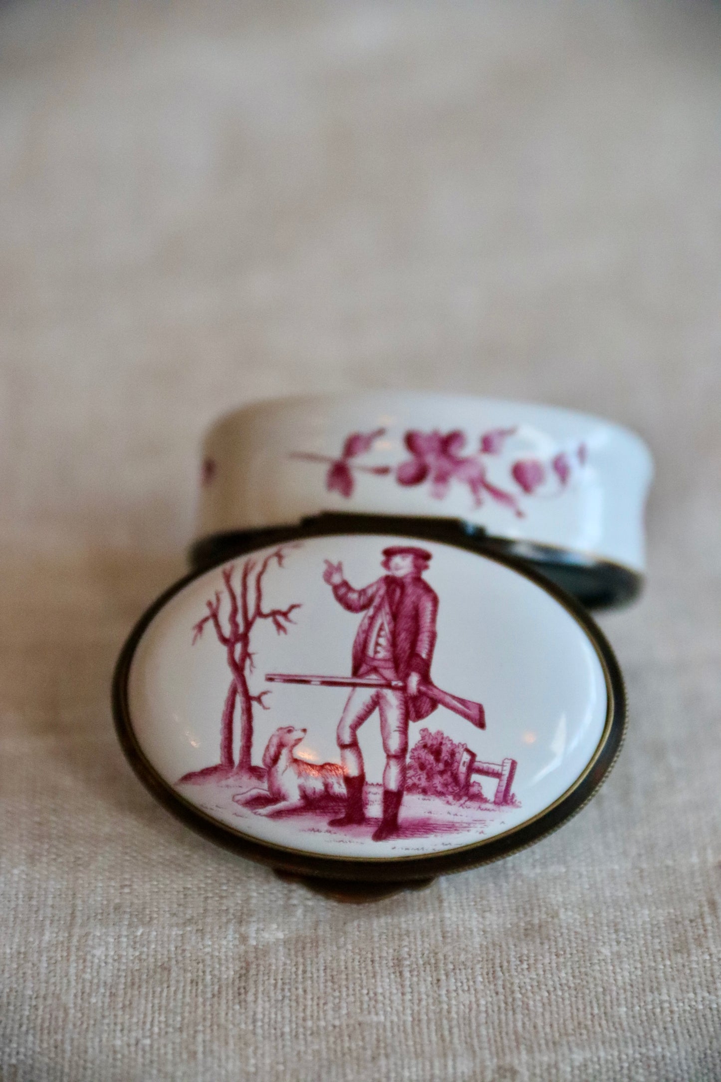 Staffordshire Enamels Enamel Box with Mirror