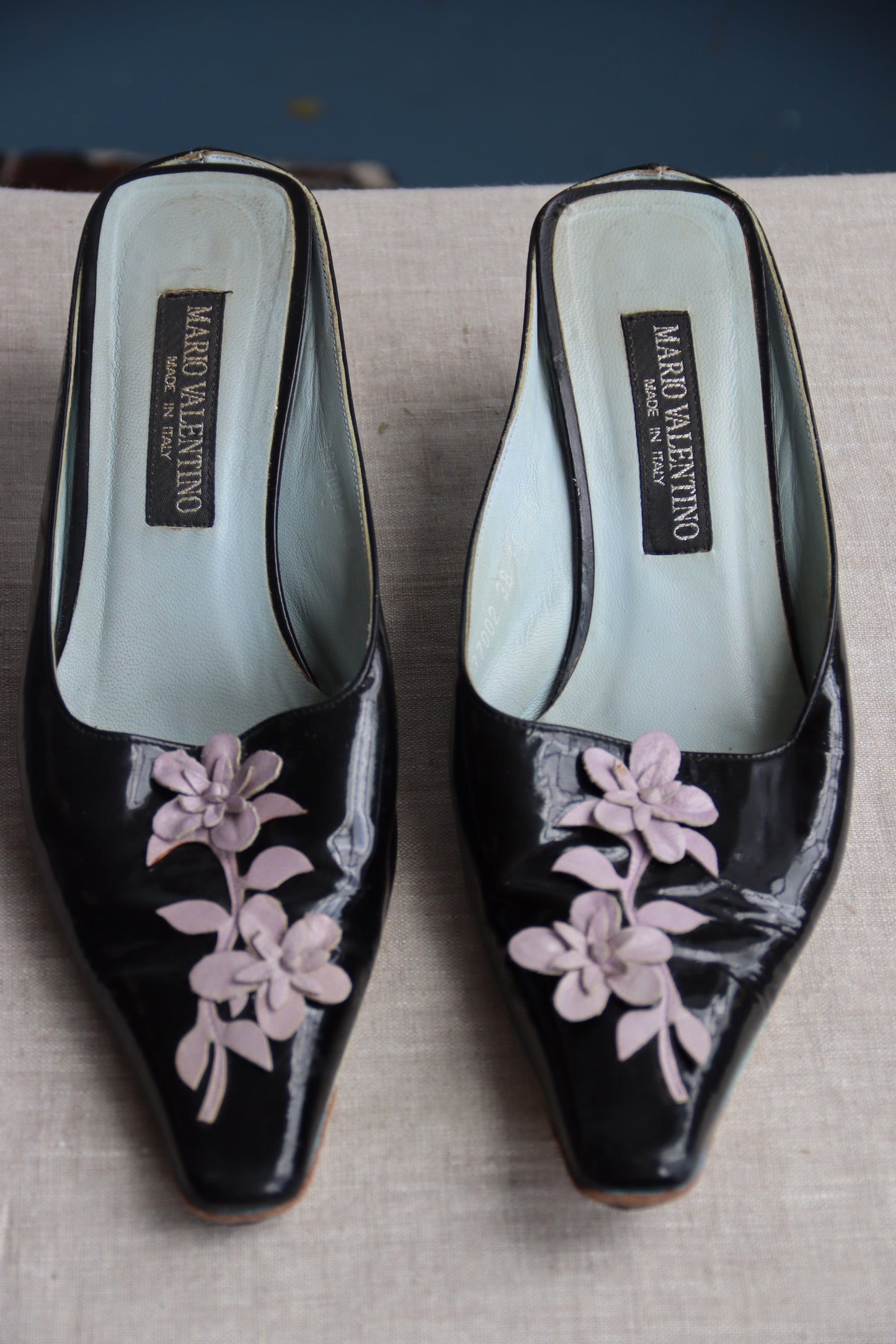 Mario Valentino Black Patent Leather Heels with Flowers