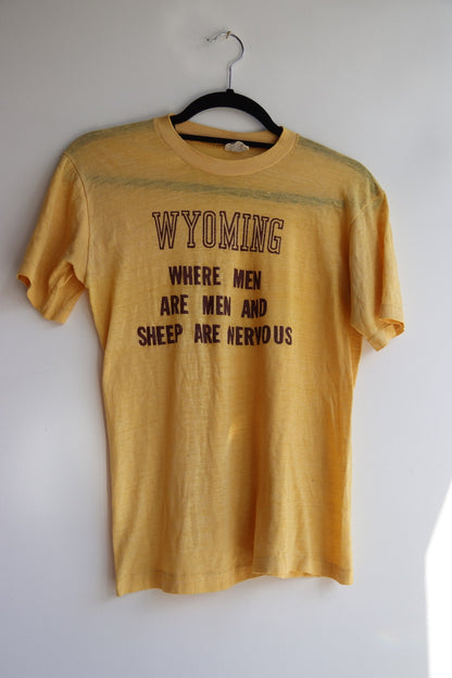 “Wyoming - Where men are men and sheep are nervous” Vintage 70s/80s t - shirt