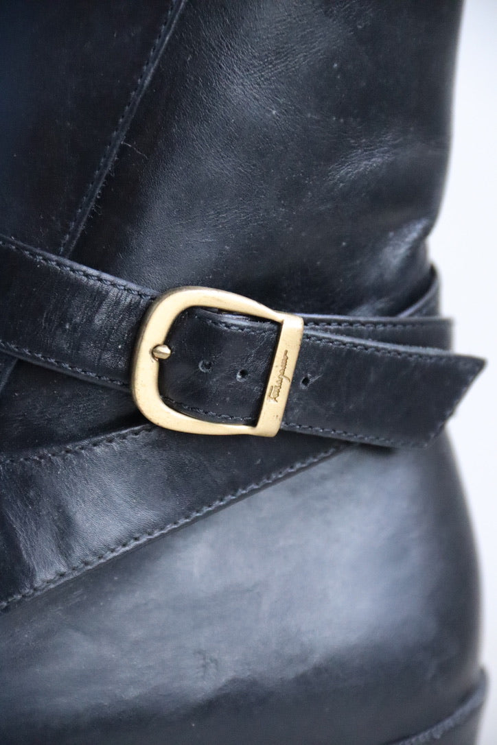 Ferragamo Black Leather Boots - 10