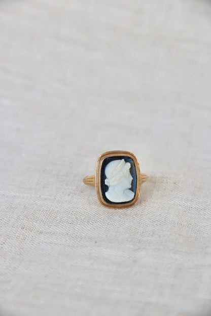 10k Yellow Gold Cameo Ring