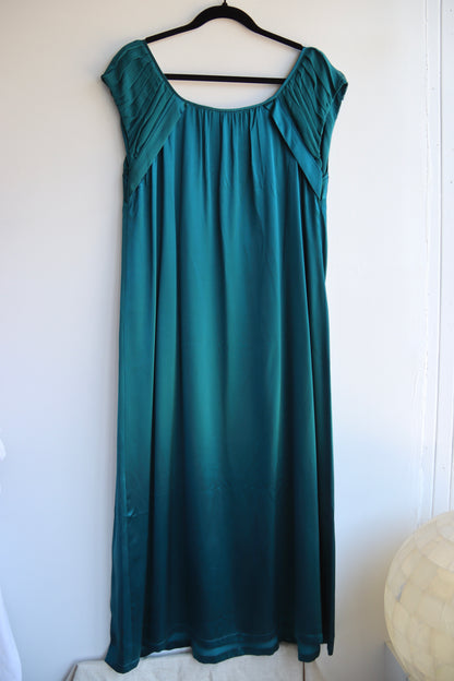 Yumi Kookoon Emerald Silk Dress