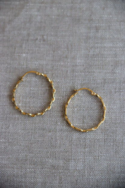 10K Mismatched Cable Chain Hoop Earrings