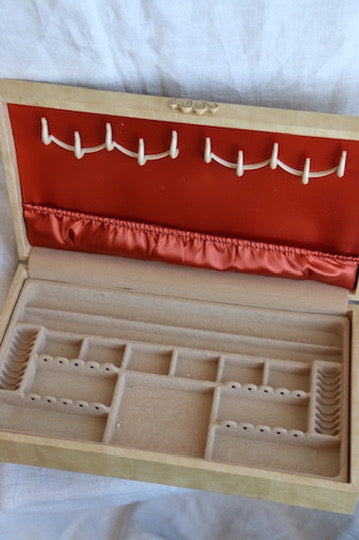 Vintage Mele Jewelry Box