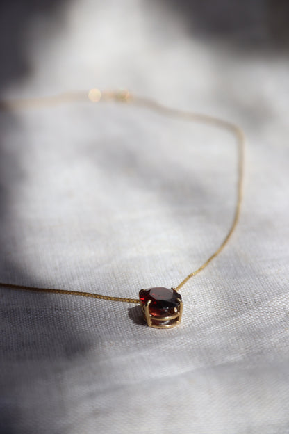 14K Garnet Pendant Necklace