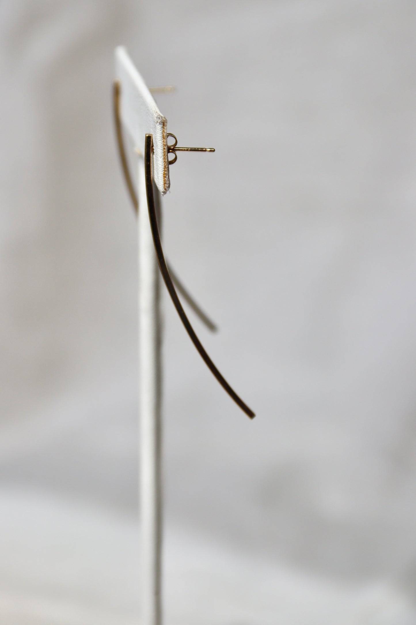 Zoe Chicco Gold Long Bar Stud Earrings
