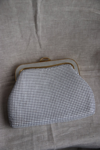 Vintage Yueton White Chain Mesh Purse with Gold Details