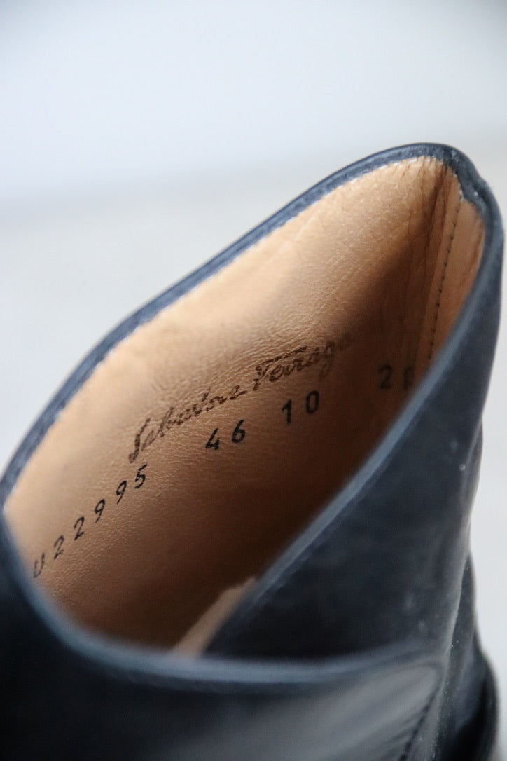 Ferragamo Black Leather Boots - 10
