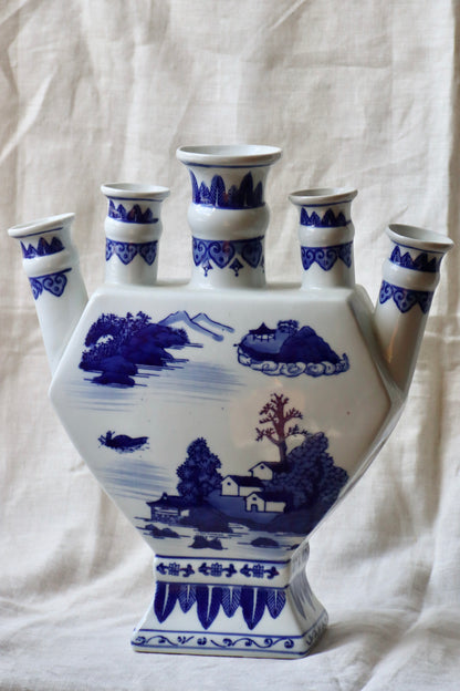 vintage Chinoiserie blue and white five-finger tulip vase