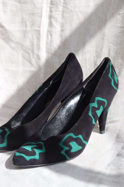 Vintage Gandlers black and green suede heels