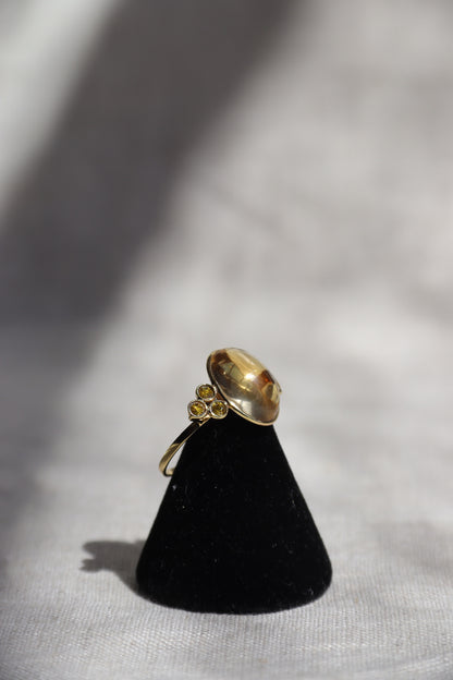 Quartz & Diamond Ring - 14K