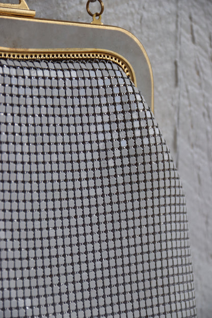 Vintage Yueton White Chain Mesh Purse with Gold Details