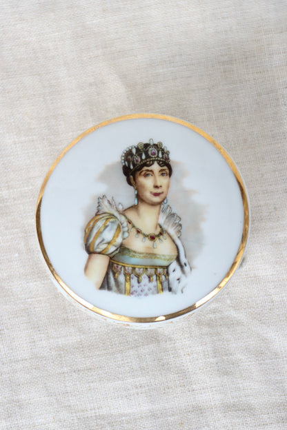 Limoges La Martinique Trinket Box with Josephine Bonaparte, Napoleon's Wife