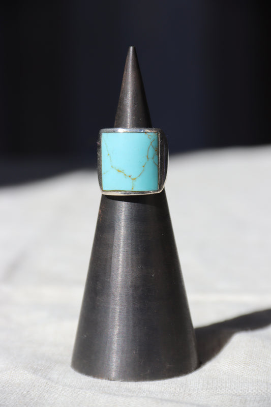 Turquoise sterling silver ring