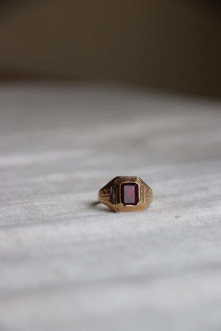 Vintage 10K Ruby Ring