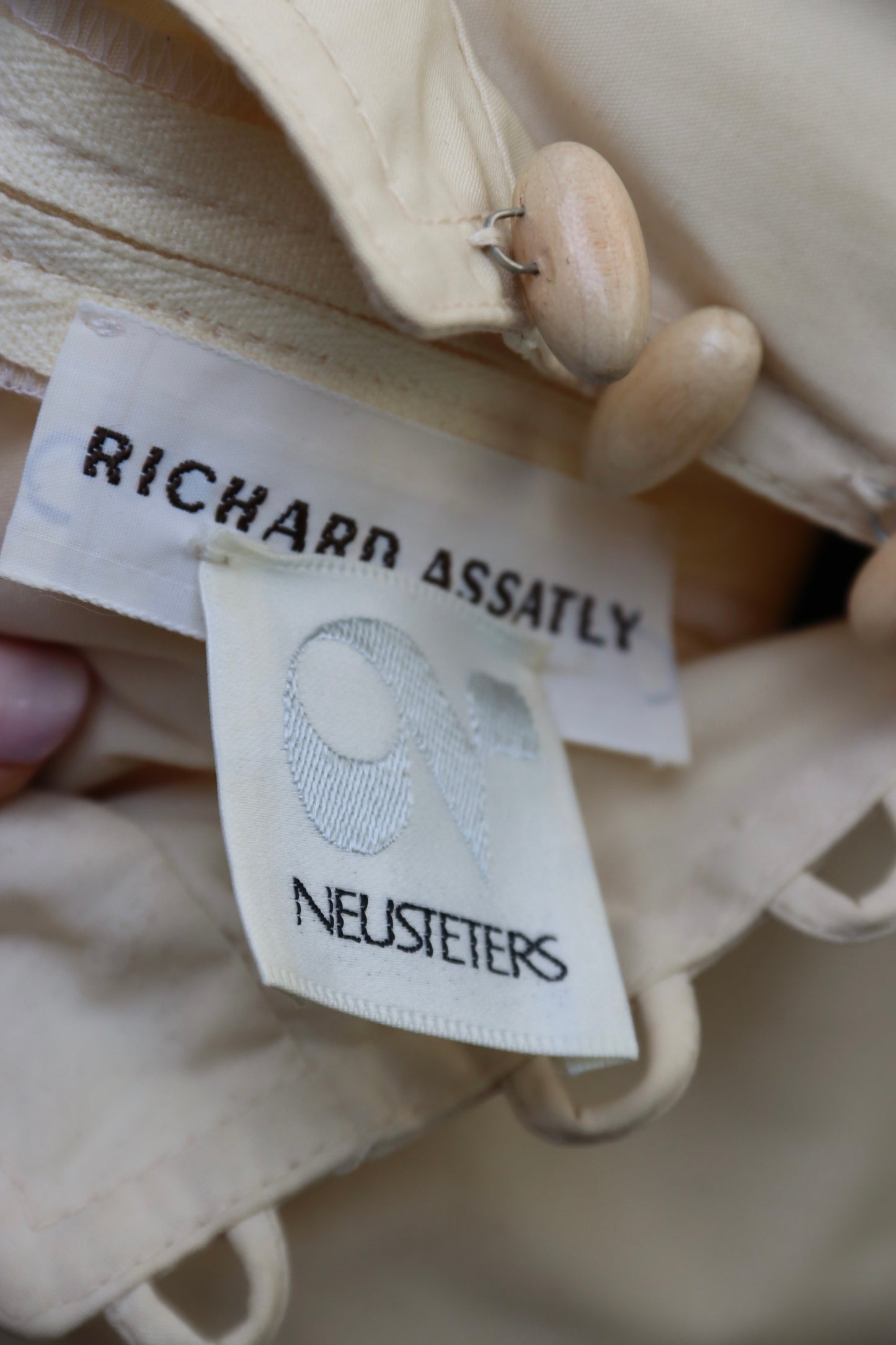 Richard Assatly dress