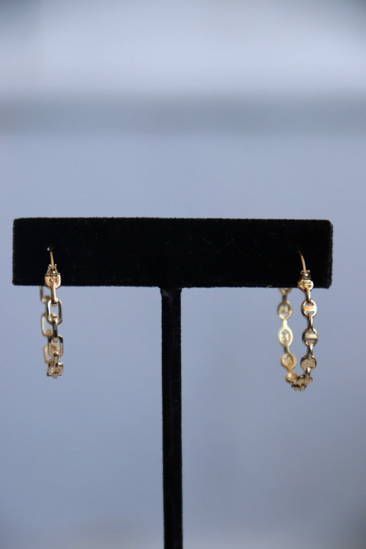 10K Mismatched Cable Chain Hoop Earrings