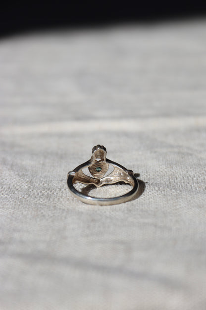 Emerald Claddagh sterling silver ring
