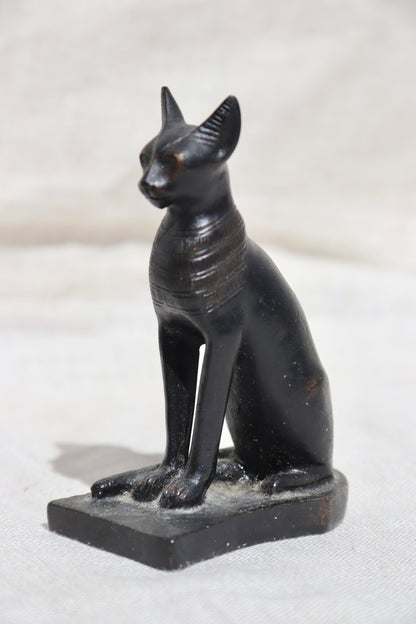 MMA Cat Statue