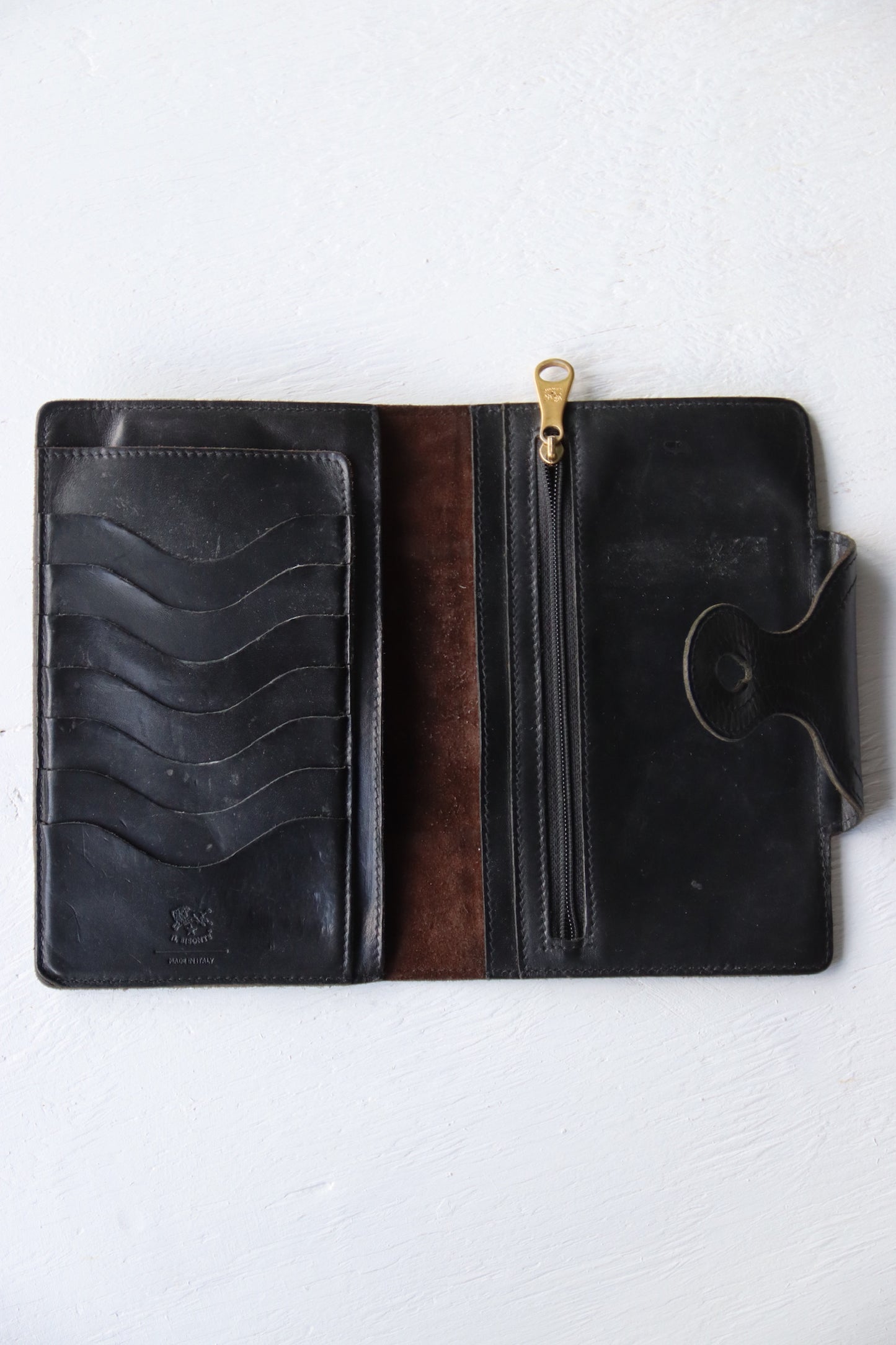 Il Bisonte Cowhide Leather Wallet