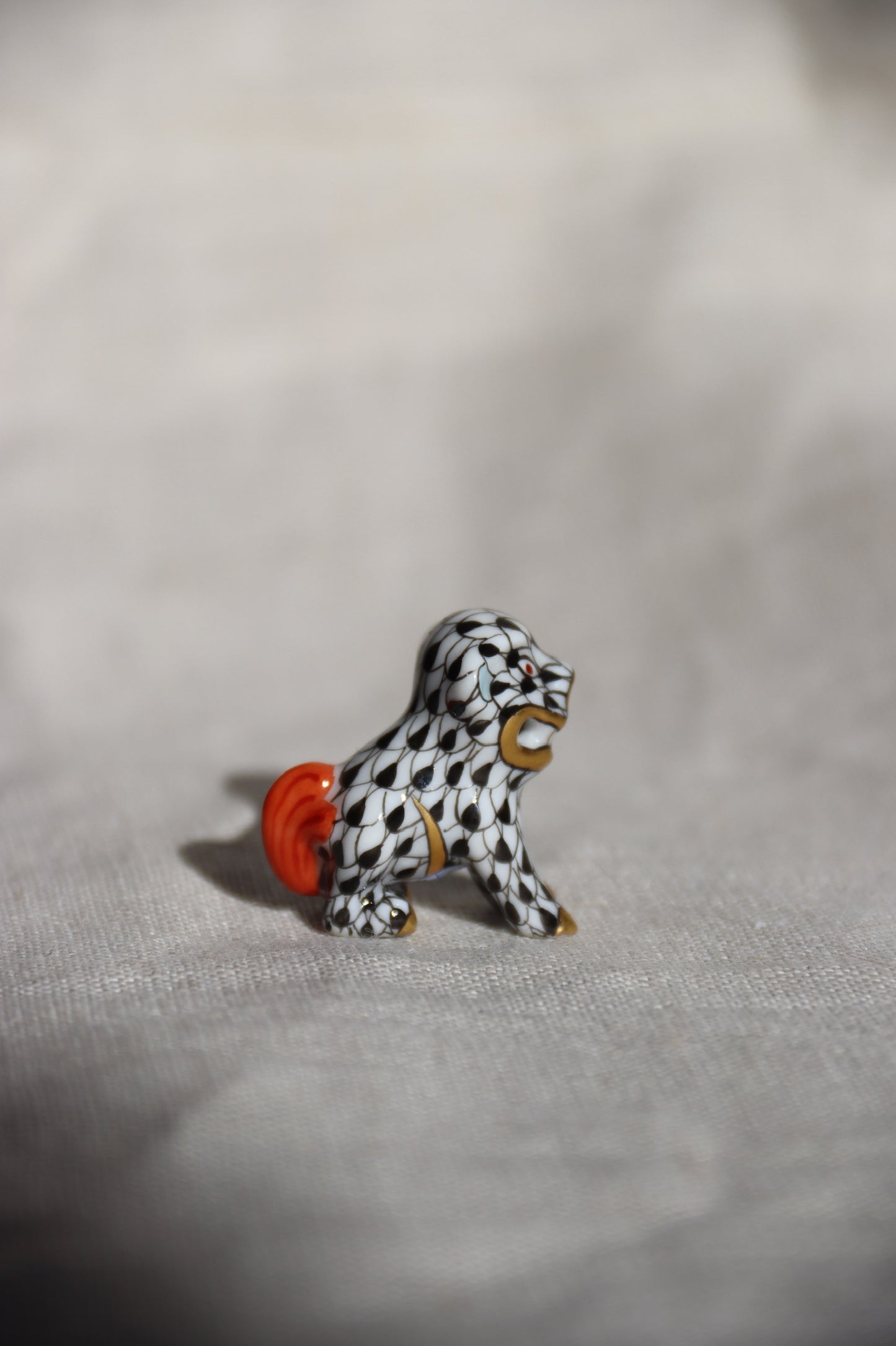 Miniature Herend Foo Dog figurine