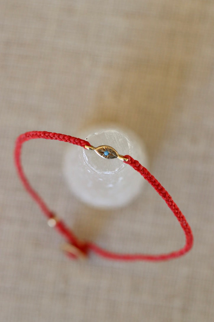 Scosha Scarlet Tiny Evil Eye Bracelet
