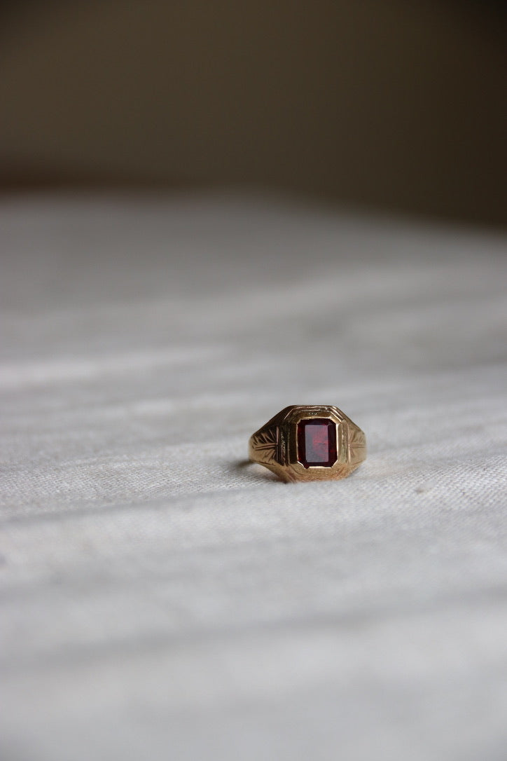 Vintage 10K Ruby Ring