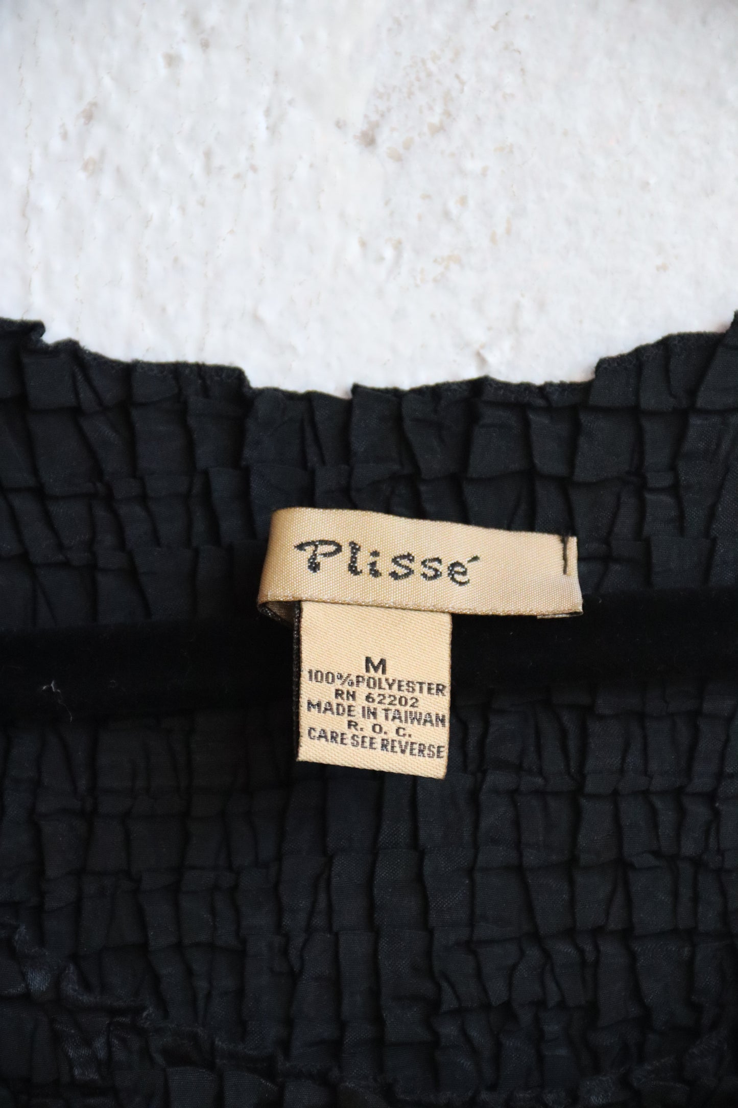 Vintage Plisse Black Top