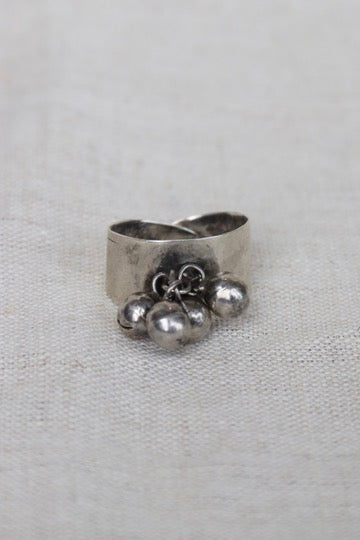 Sterling Silver adjustable ring with balls
