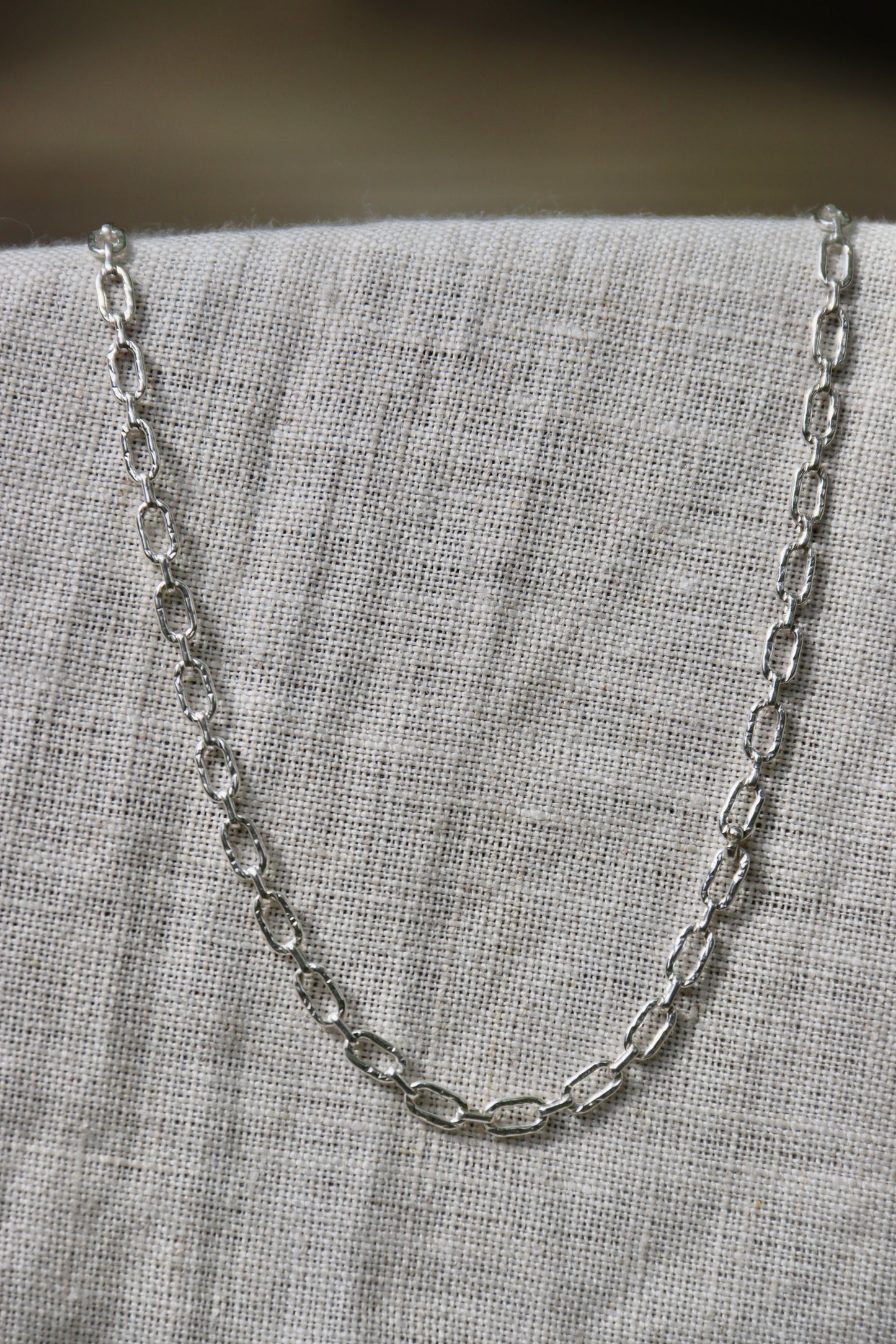 Sterling Silver Hammered Oval Chain Necklace